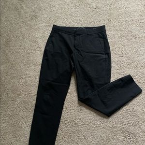 Banana Republic Averie Pants. Size 0. Black